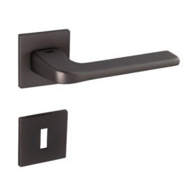   TUPAI DARA 5SQ TITÁN ALACSONY NÉGYZETROZETTÁS KILINCS WC ZÁRRAL