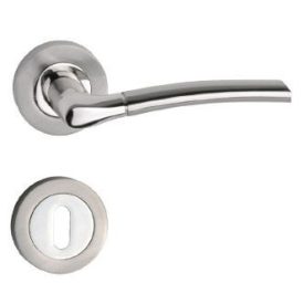   MAESTRO BASIC VESTA KRÓM-INOX KÖRROZETTÁS KILINCS WC ZÁRRAL