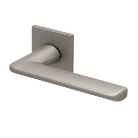 Formspiele 8010 matt nikkel négyzetrozettás kilincs BB