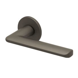 Formspiele 8010 matt titánium hosszúcímes kilincs BB